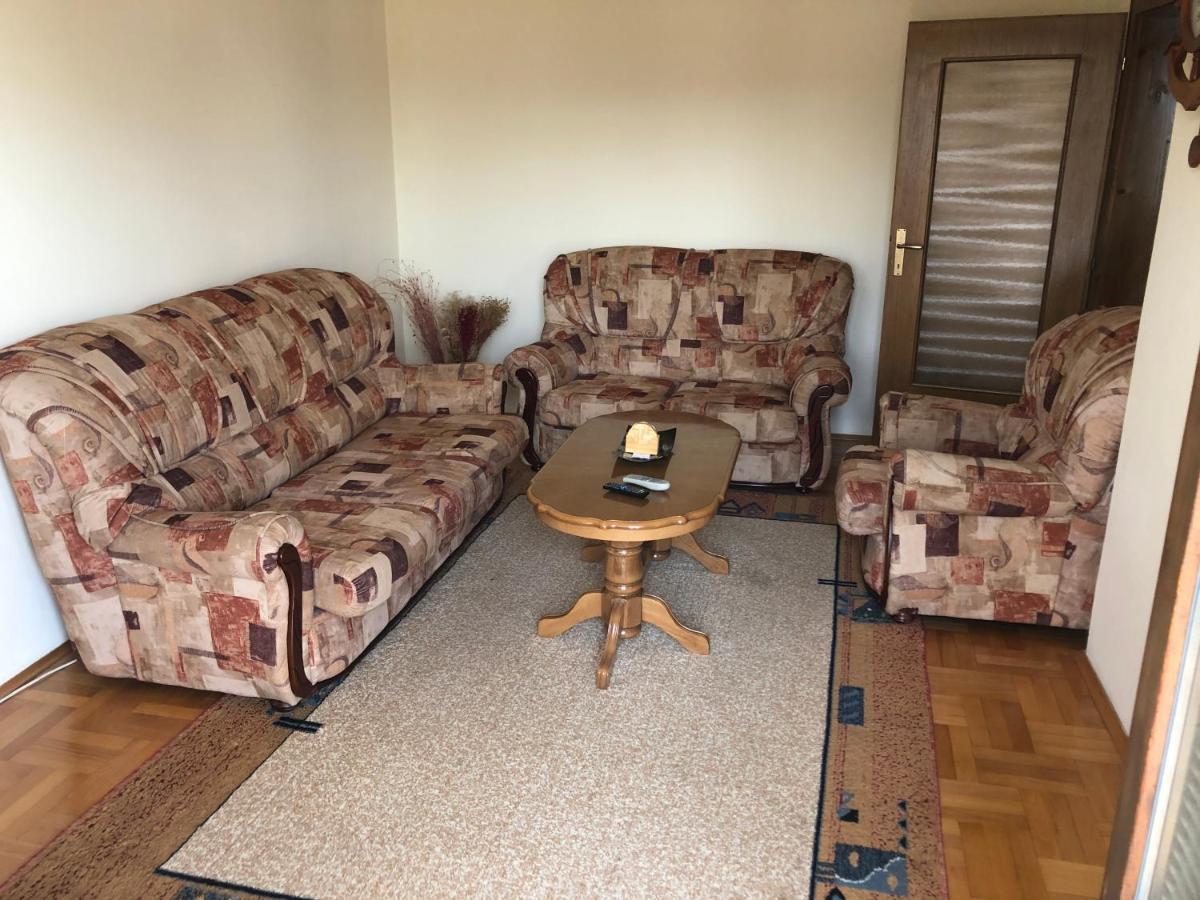 Apartman Djina Vrnjačka Banja Buitenkant foto